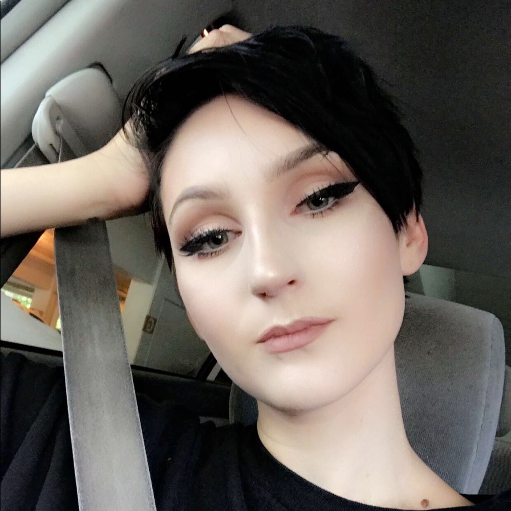 Meet your Posher, Marissa